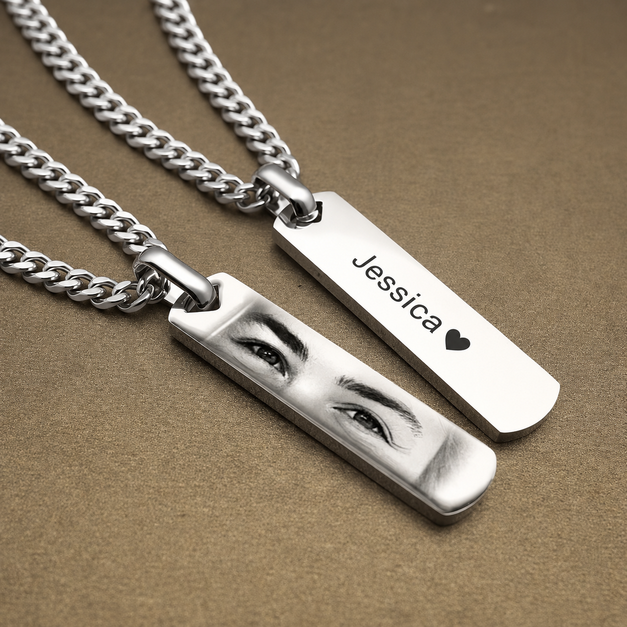 “Mirada Eterna” Collar personalizado + box de regalo