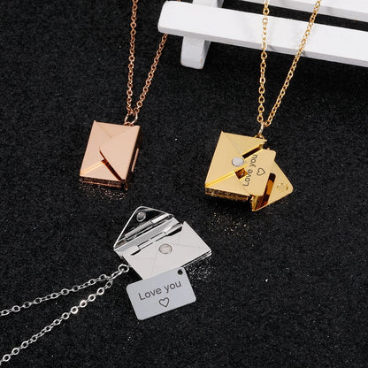 “Guardían de Recuerdos” Oso joyero con rosa y dijes