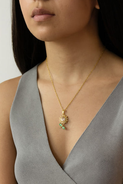 “Amor que Florece” Collar girasol + box de flores amarillas